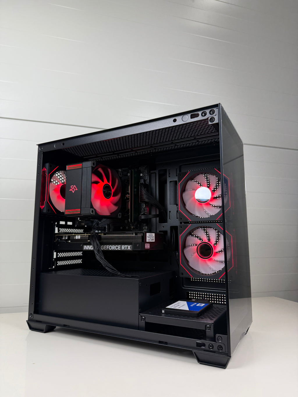 Rtx 5060ti Ryzen 5 16gb RAM Naujas Kompiuteris!