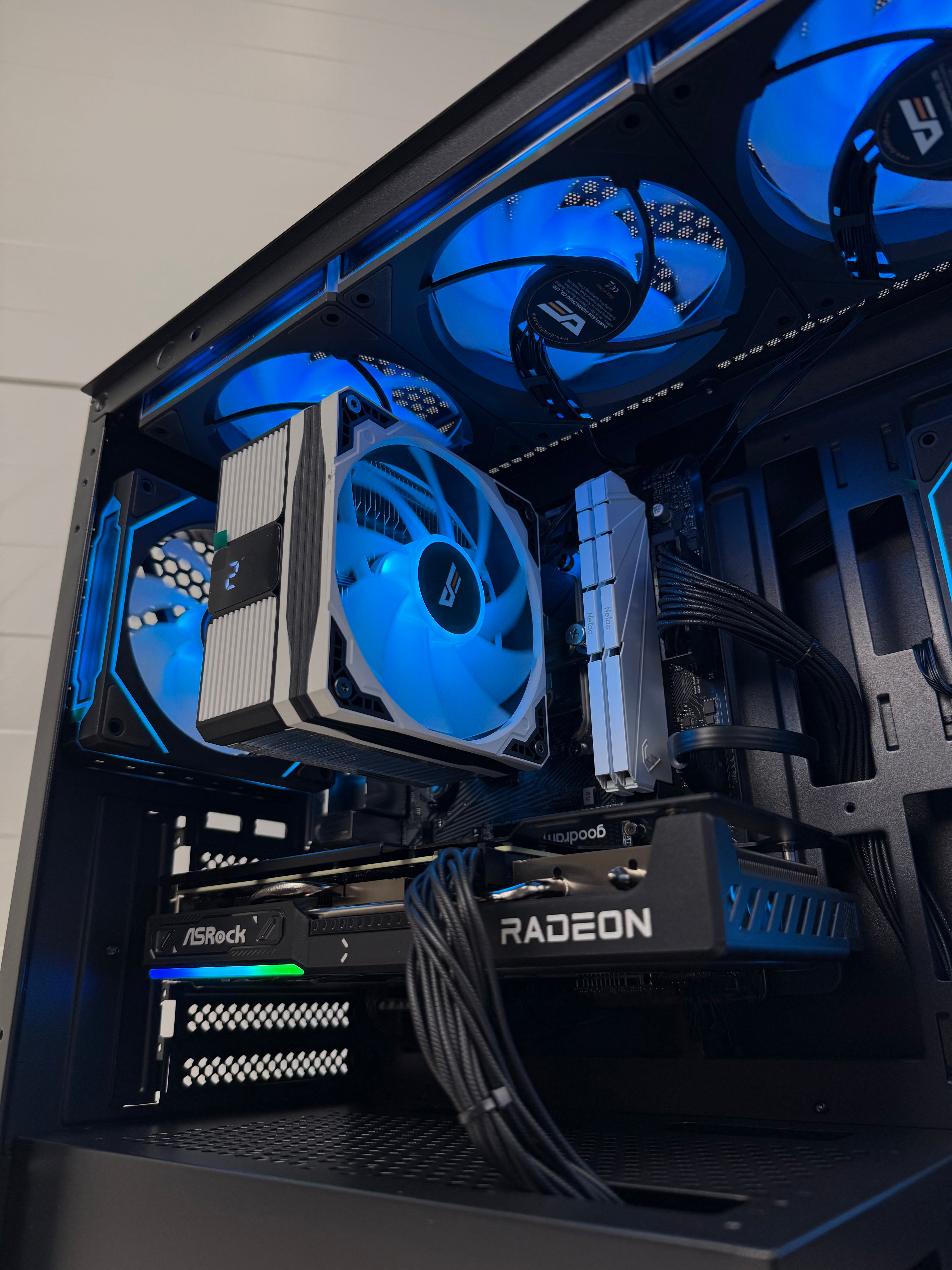 Naujas Stacionarus Kompiuteris 9060xt 16gb Ryzen 7