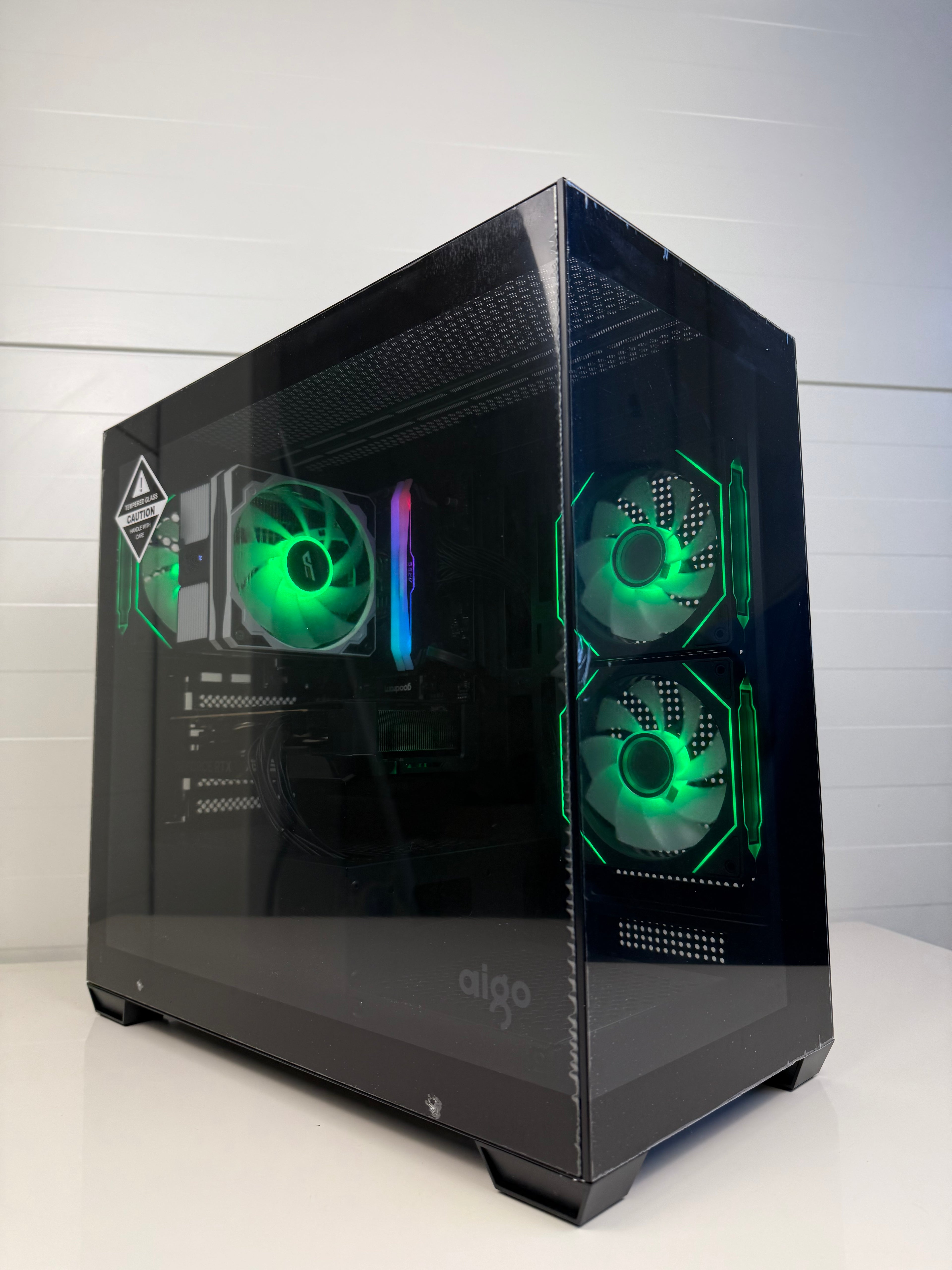 Naujas Stacionarus Kompiuteris Rtx 5060 Ryzen 5