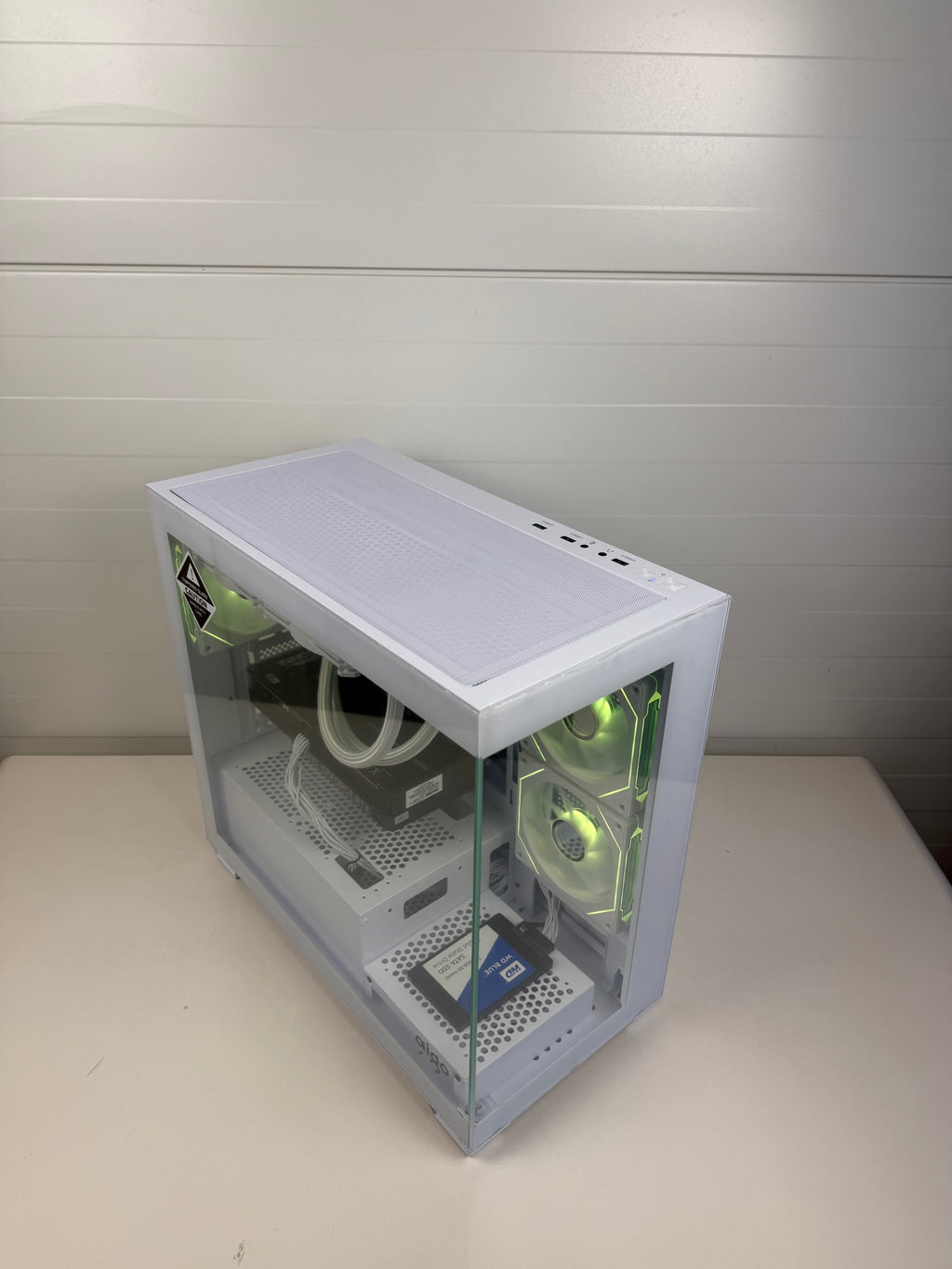 Rtx 5060ti Ryzen 5 16gb RAM Naujas Kompiuteris!