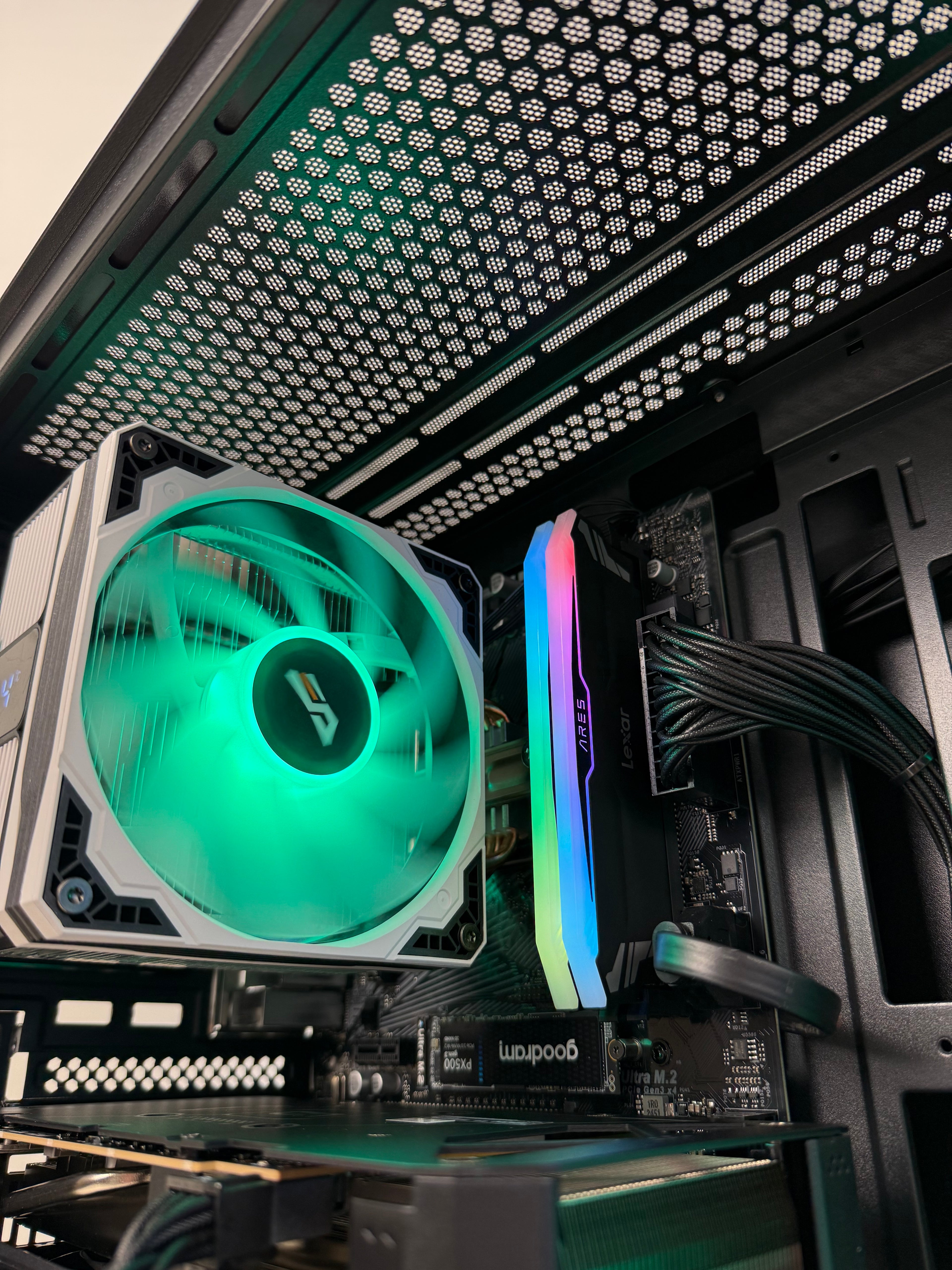 Naujas Stacionarus Kompiuteris Rtx 5060 Ryzen 5