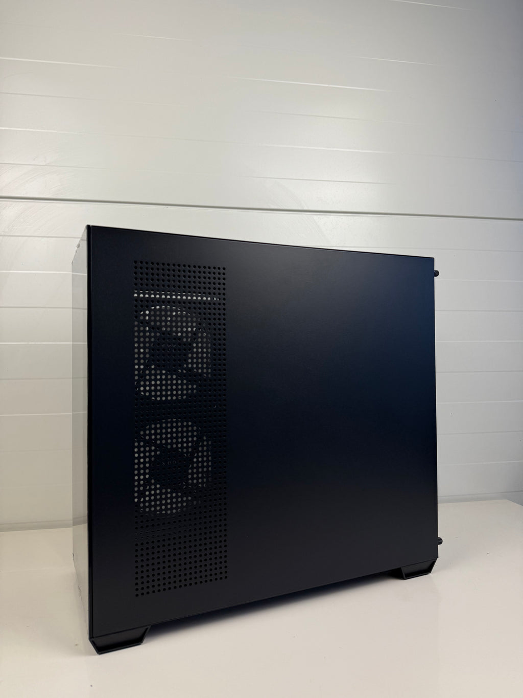 Naujas Stacionarus Kompiuteris 9060xt 16gb Ryzen 7