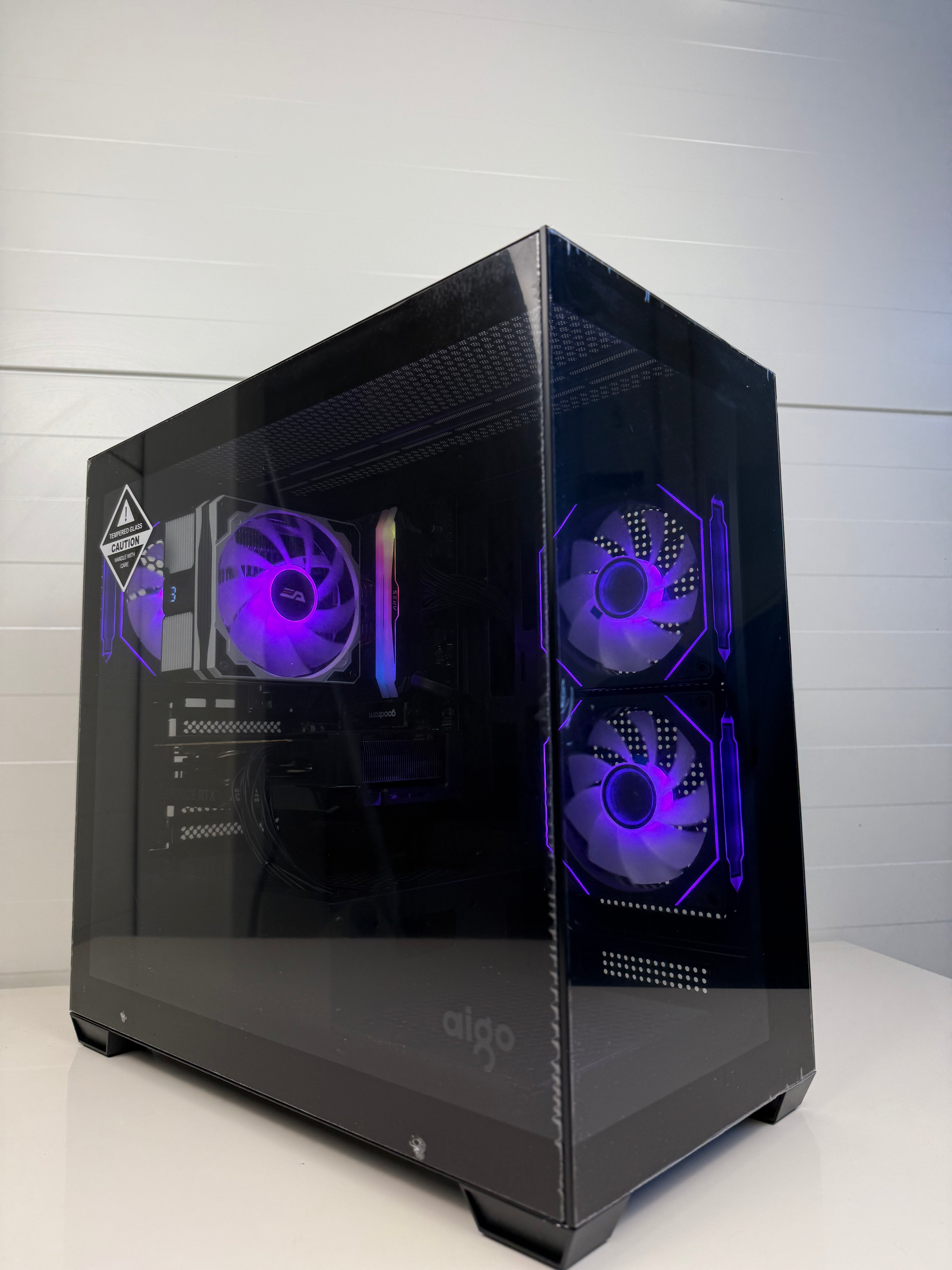 Naujas Stacionarus Kompiuteris Rtx 5060 Ryzen 5