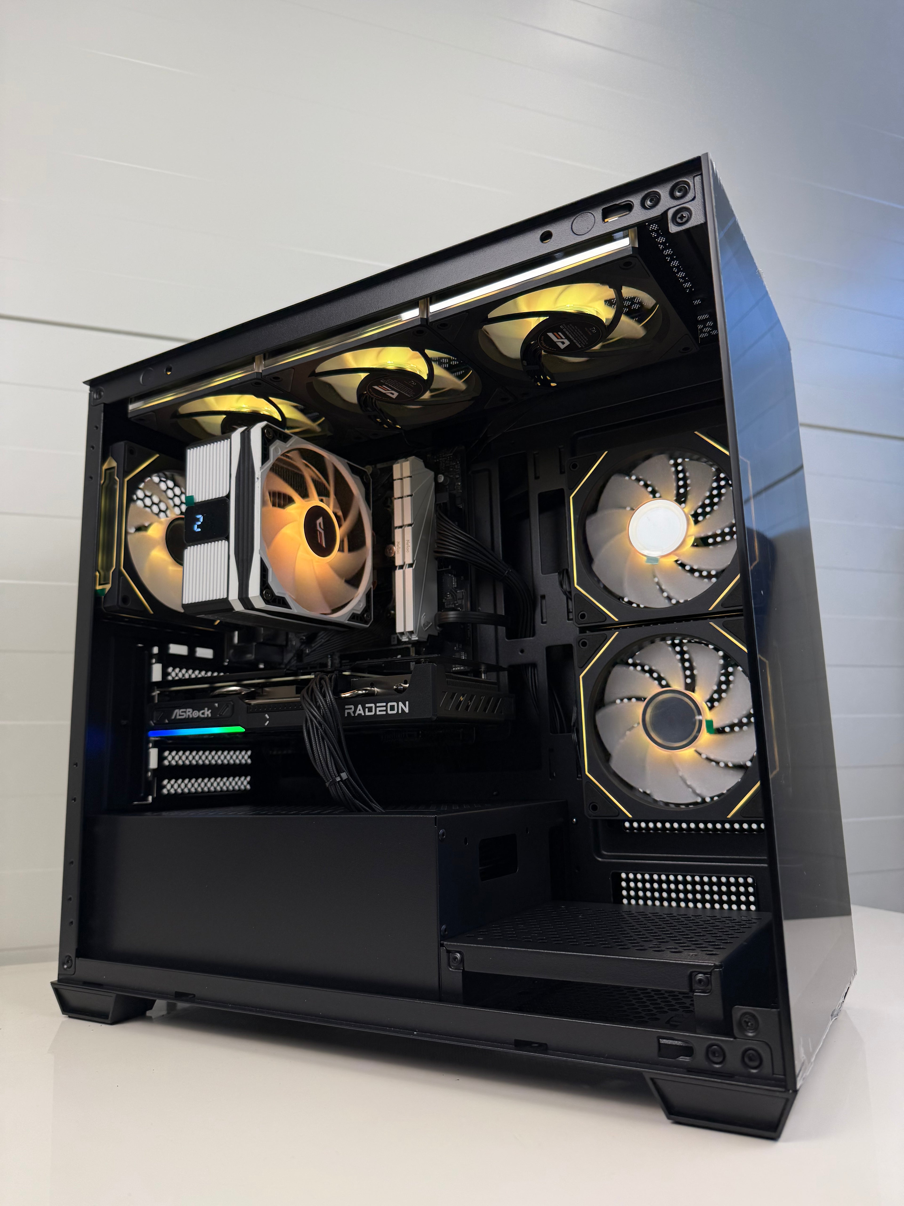 Naujas Stacionarus Kompiuteris 9060xt 16gb Ryzen 7