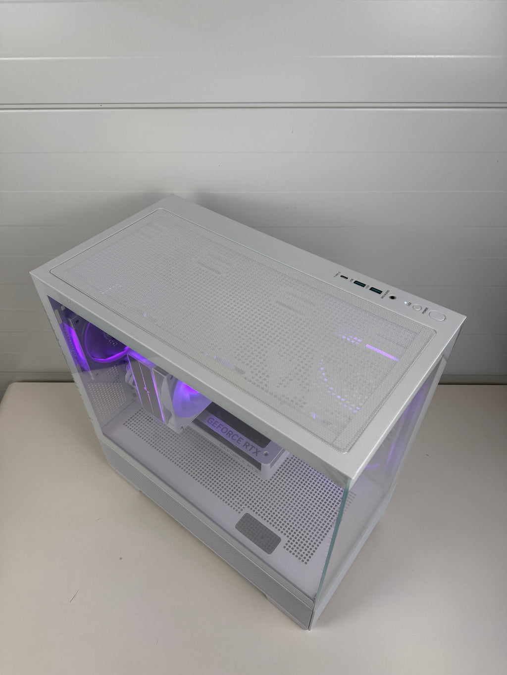 Naujas Stacionarus Žaidimų Kompiuteris RTX 5060 INTEL CORE ULTRA 5 245KF