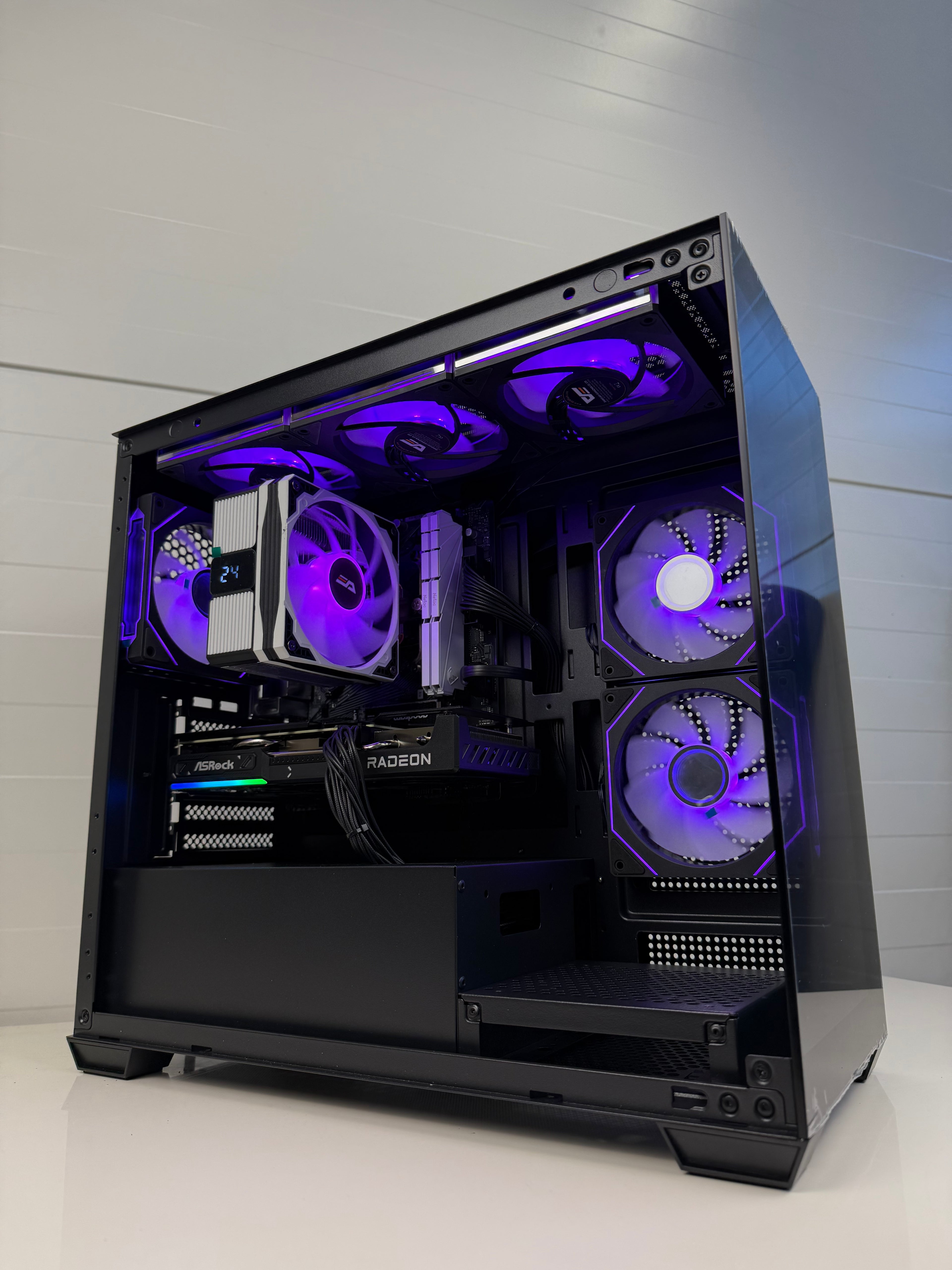 Naujas Stacionarus Kompiuteris 9060xt 16gb Ryzen 7