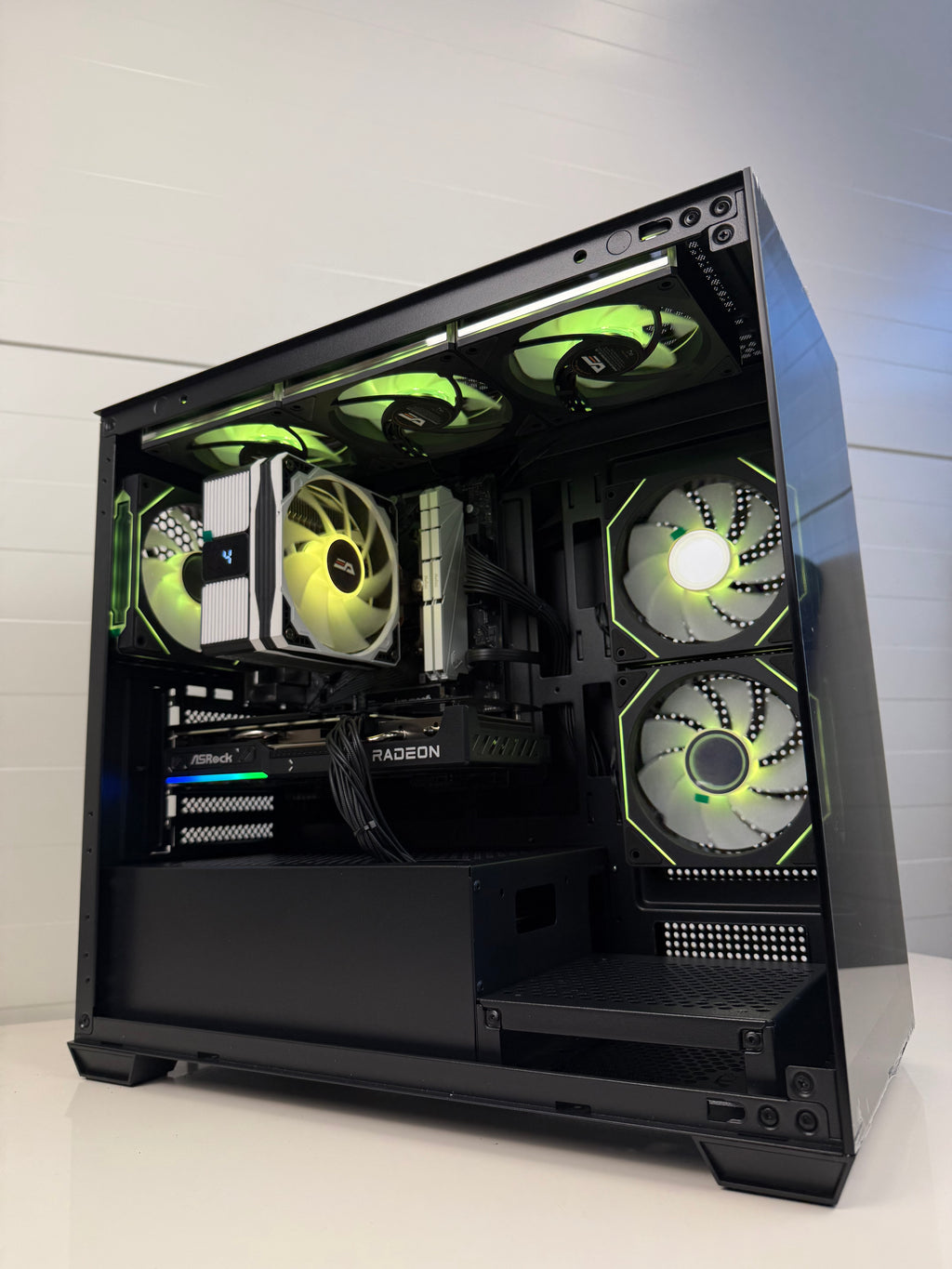 Naujas Stacionarus Kompiuteris 9060xt 16gb Ryzen 7