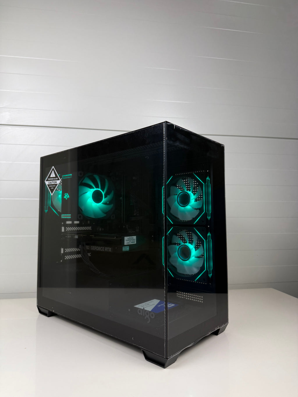 Rtx 5060ti Ryzen 5 16gb RAM Naujas Kompiuteris!