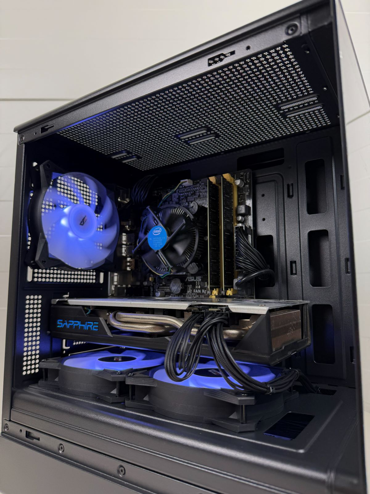 Stacionarus Žaidimų/darbo Kompiuteris Rx 580 I5
