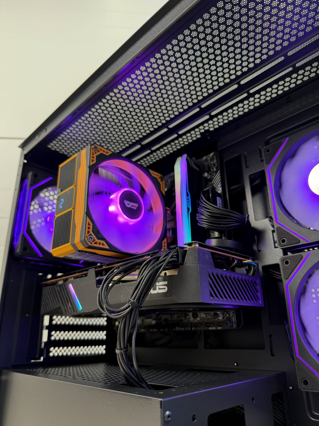 Naujas Stacionarus Kompiuteris Rx 5700 Ryzen 5